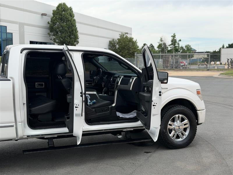 2013 Ford F-150 Platinum - Photo 21