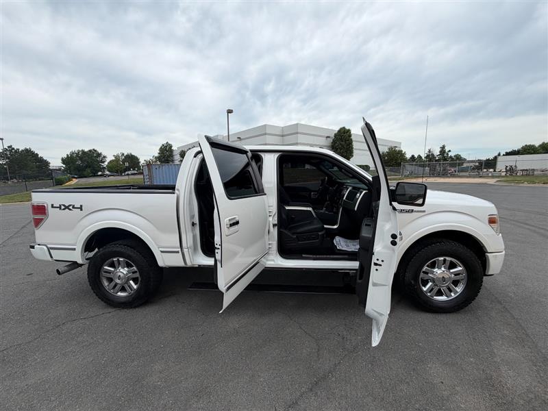 2013 Ford F-150 Platinum - Photo 23