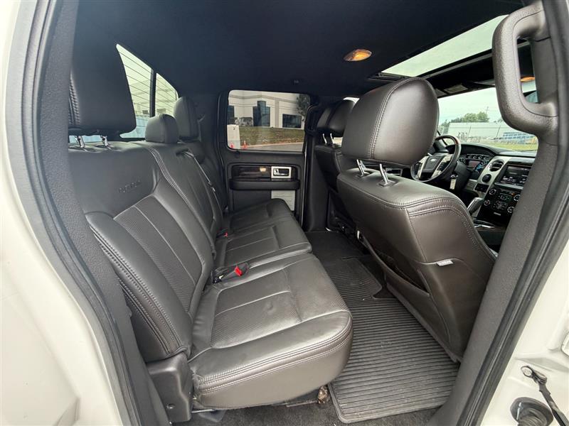 2013 Ford F-150 Platinum - Photo 32