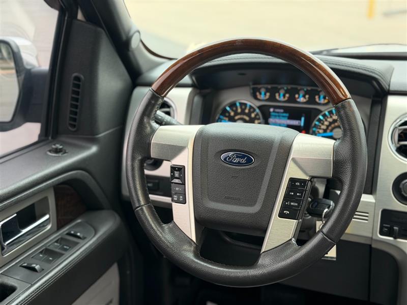 2013 Ford F-150 Platinum - Photo 35