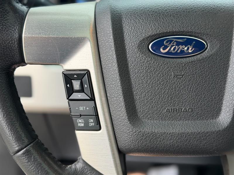 2013 Ford F-150 Platinum - Photo 39