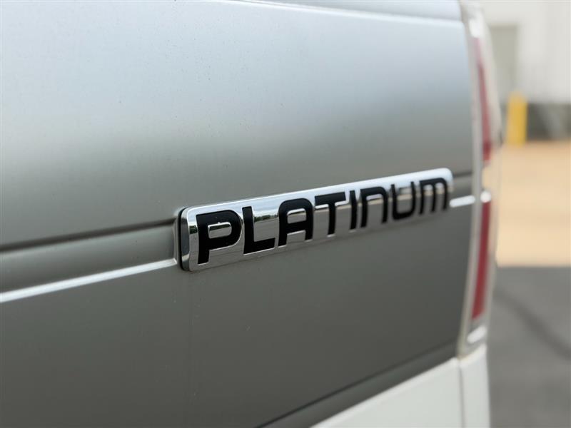 2013 Ford F-150 Platinum - Photo 56
