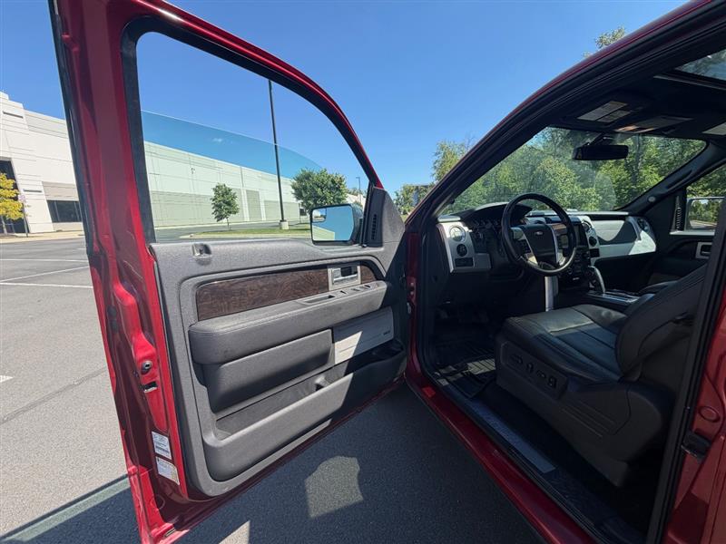 2014 Ford F-150 Platinum - Photo 10