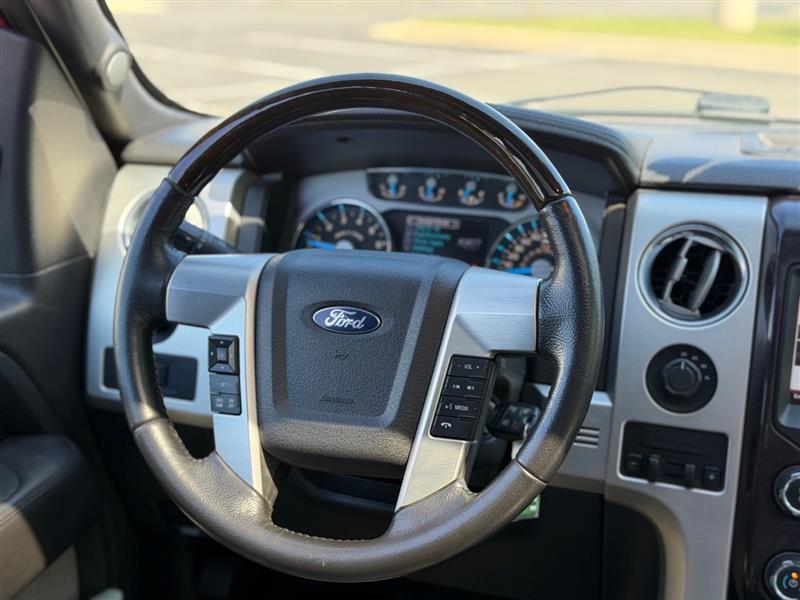 2014 Ford F-150 Platinum - Photo 26