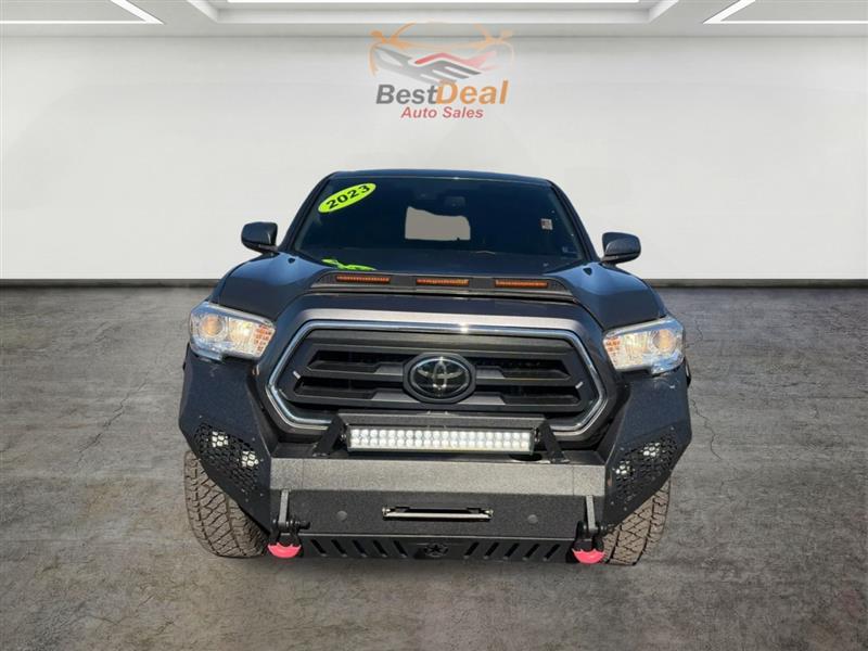2023 TOYOTA TACOMA SR/SR5