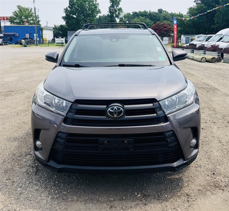 2017 TOYOTA HIGHLANDER XLE/SE