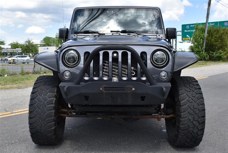 2016 Jeep Wrangler Unlimited Rubicon - Photo 2