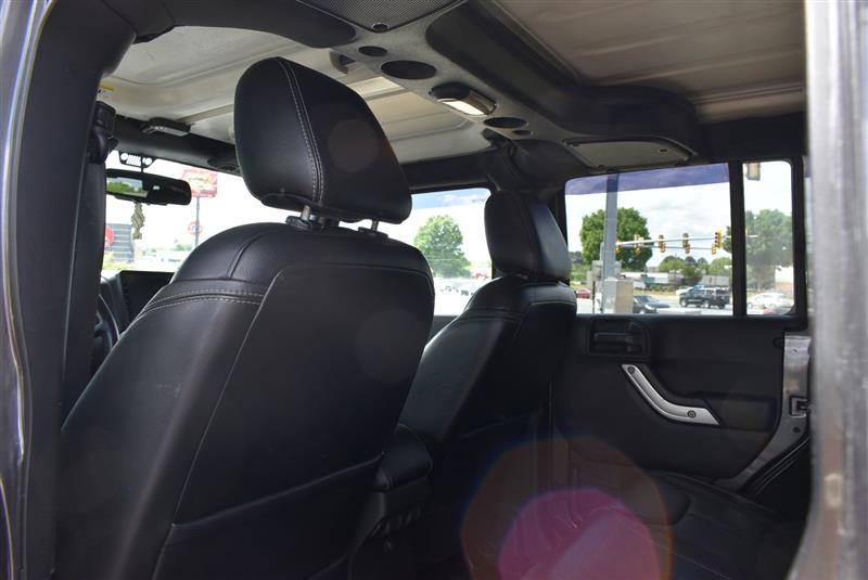2016 Jeep Wrangler Unlimited Rubicon - Photo 23