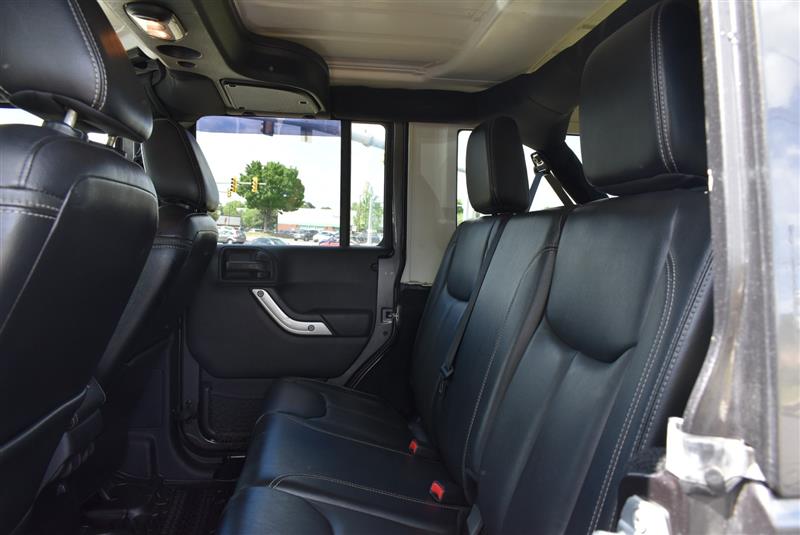 2016 Jeep Wrangler Unlimited Rubicon - Photo 24