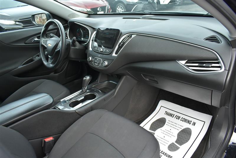 2018 Chevrolet Malibu 1LT - Photo 13