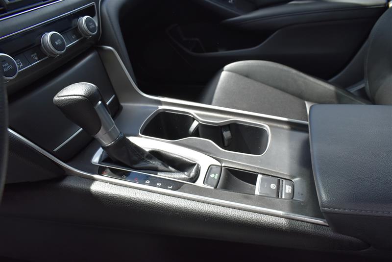 2020 Honda Accord LX - Photo 22