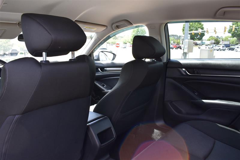 2020 Honda Accord LX - Photo 24
