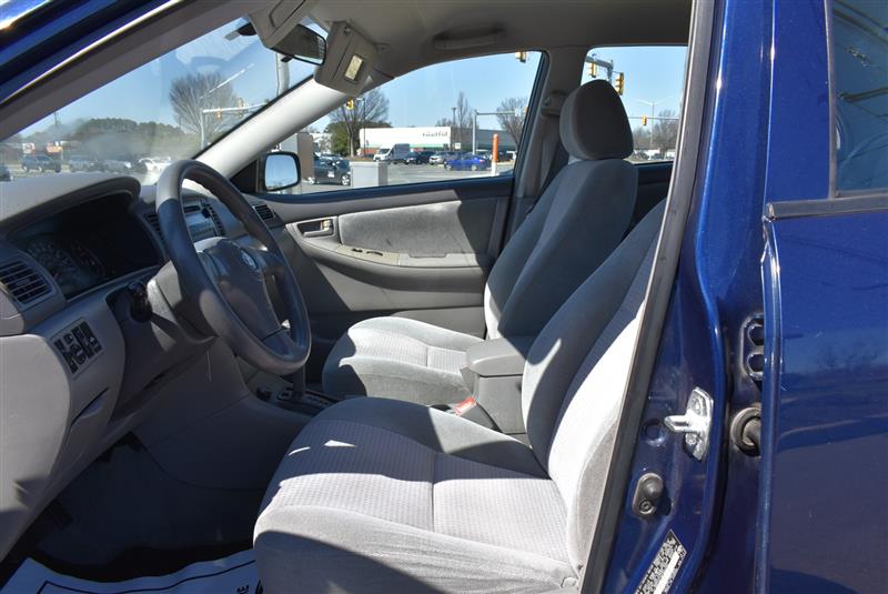 2008 Toyota Corolla CE - Photo 11