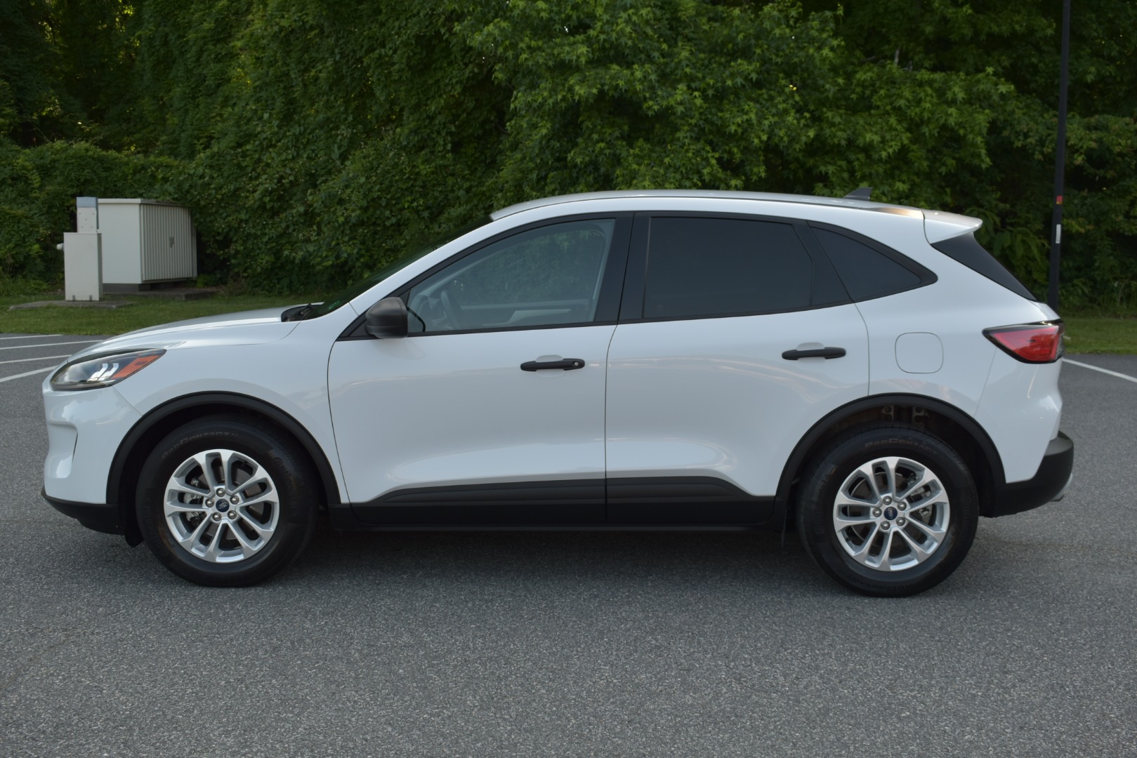 2021 Ford Escape S - Photo 2