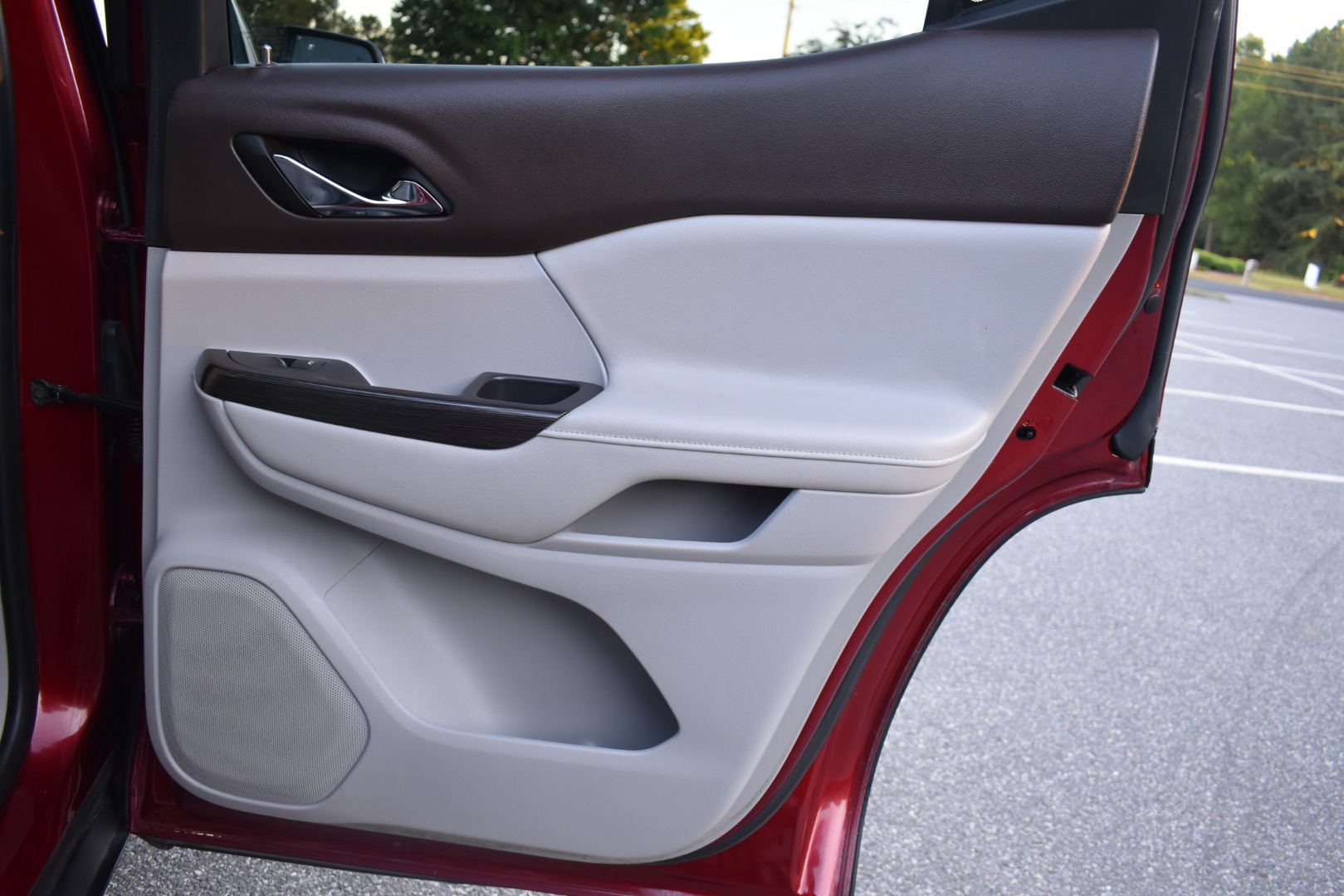 2018 GMC Acadia SLT-1 - Photo 29
