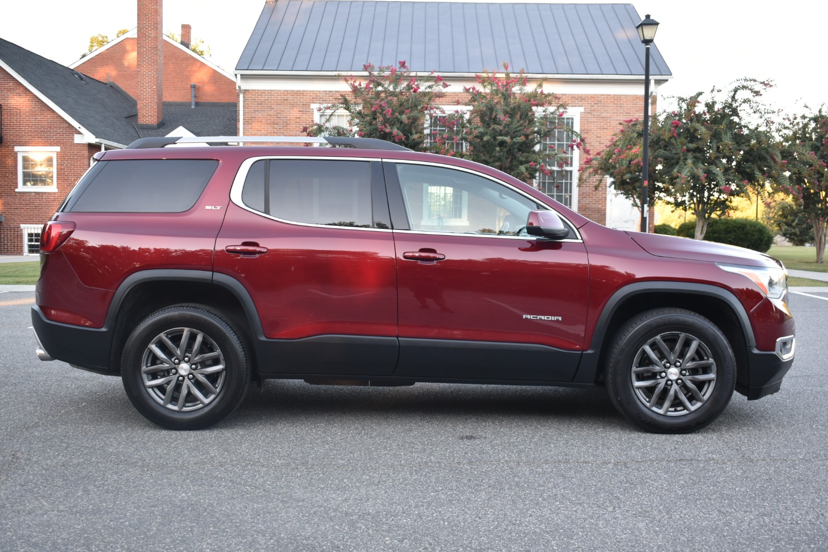 2018 GMC Acadia SLT-1 - Photo 4