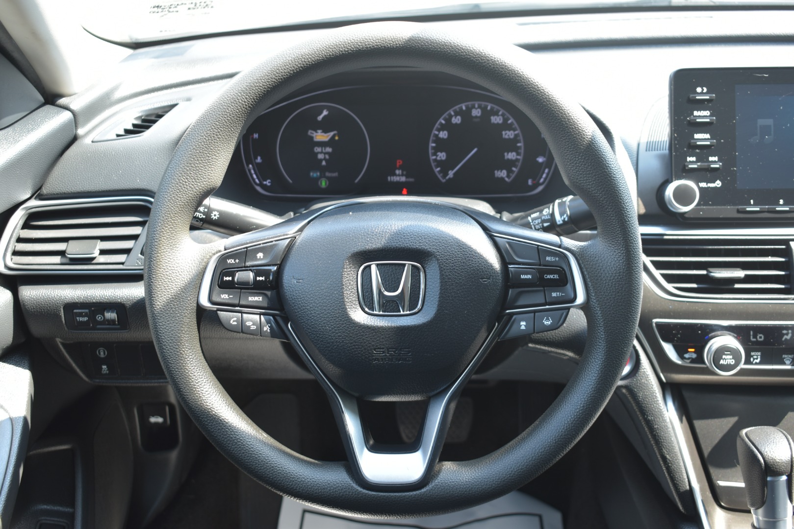 2018 Honda Accord LX - Photo 17