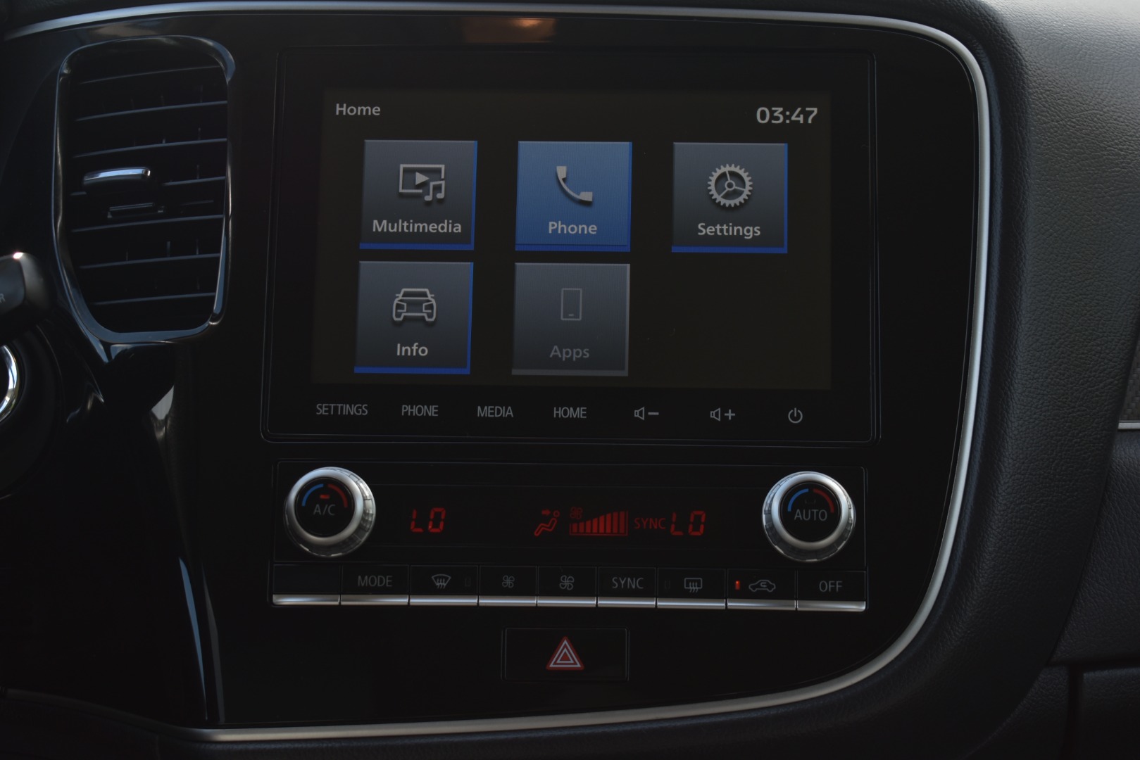 2020 Mitsubishi Outlander SEL - Photo 11
