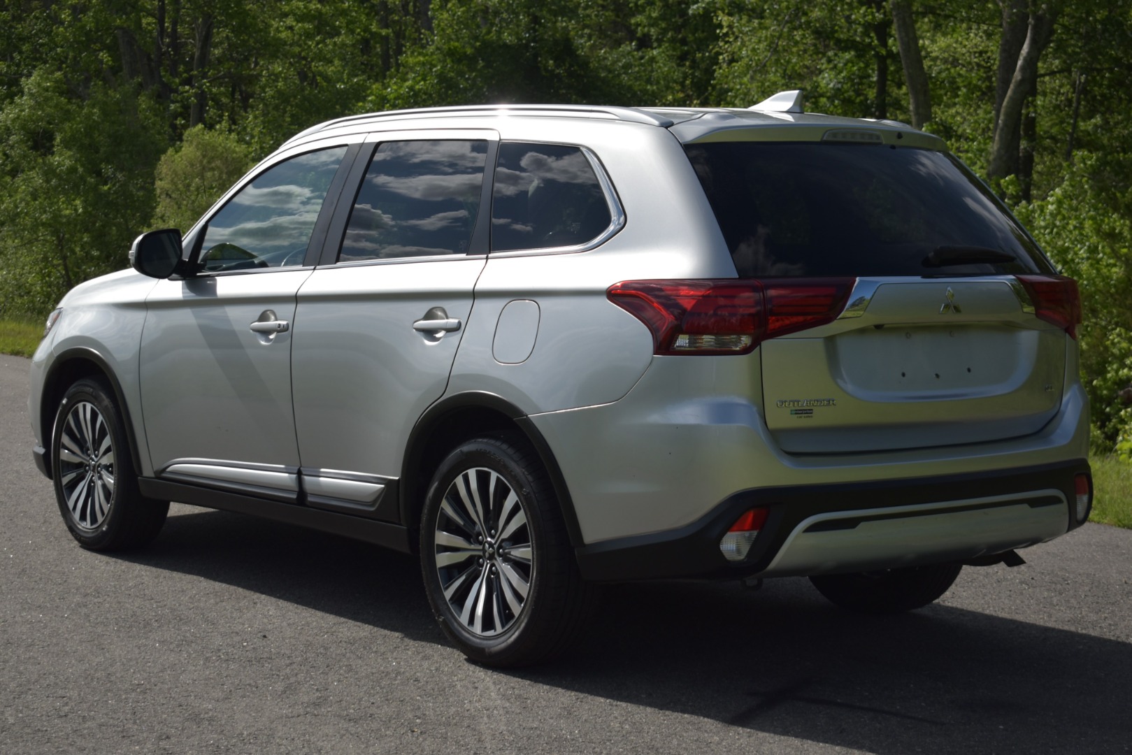 2020 Mitsubishi Outlander SEL - Photo 7