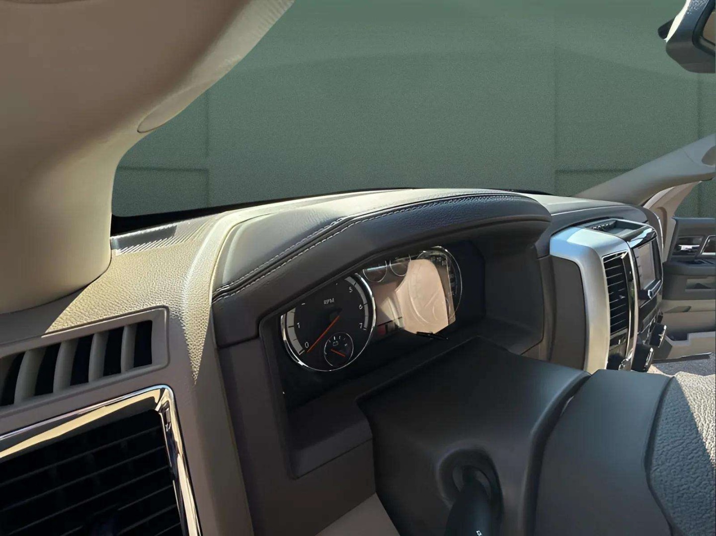 2012 RAM Ram 1500 Pickup Laramie - Photo 14