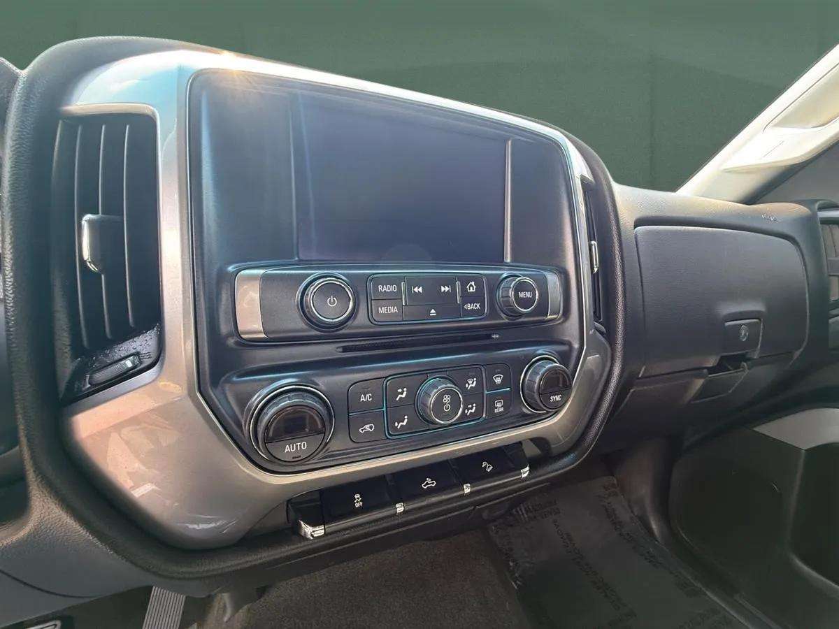 2017 Chevrolet Silverado 1500 LT - Photo 11