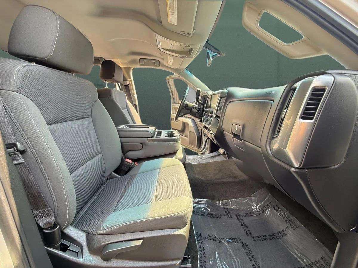 2017 Chevrolet Silverado 1500 LT - Photo 15