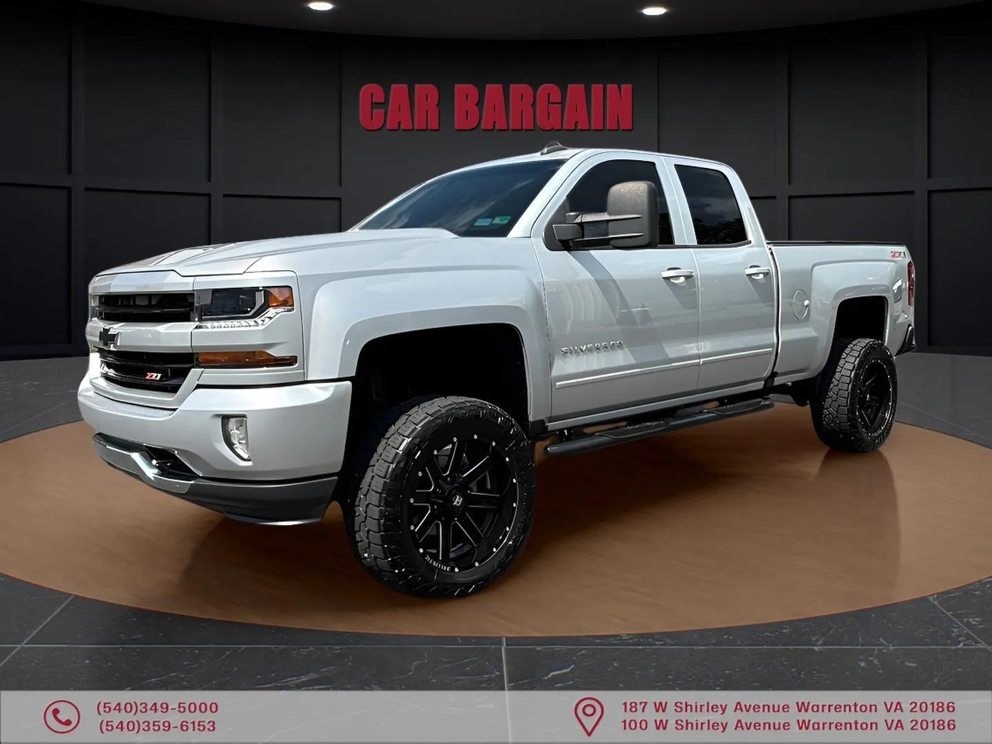 2017 Chevrolet Silverado 1500 LT - Photo 2