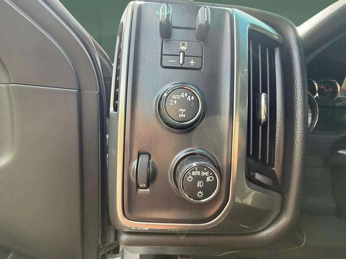 2017 Chevrolet Silverado 1500 LT - Photo 22