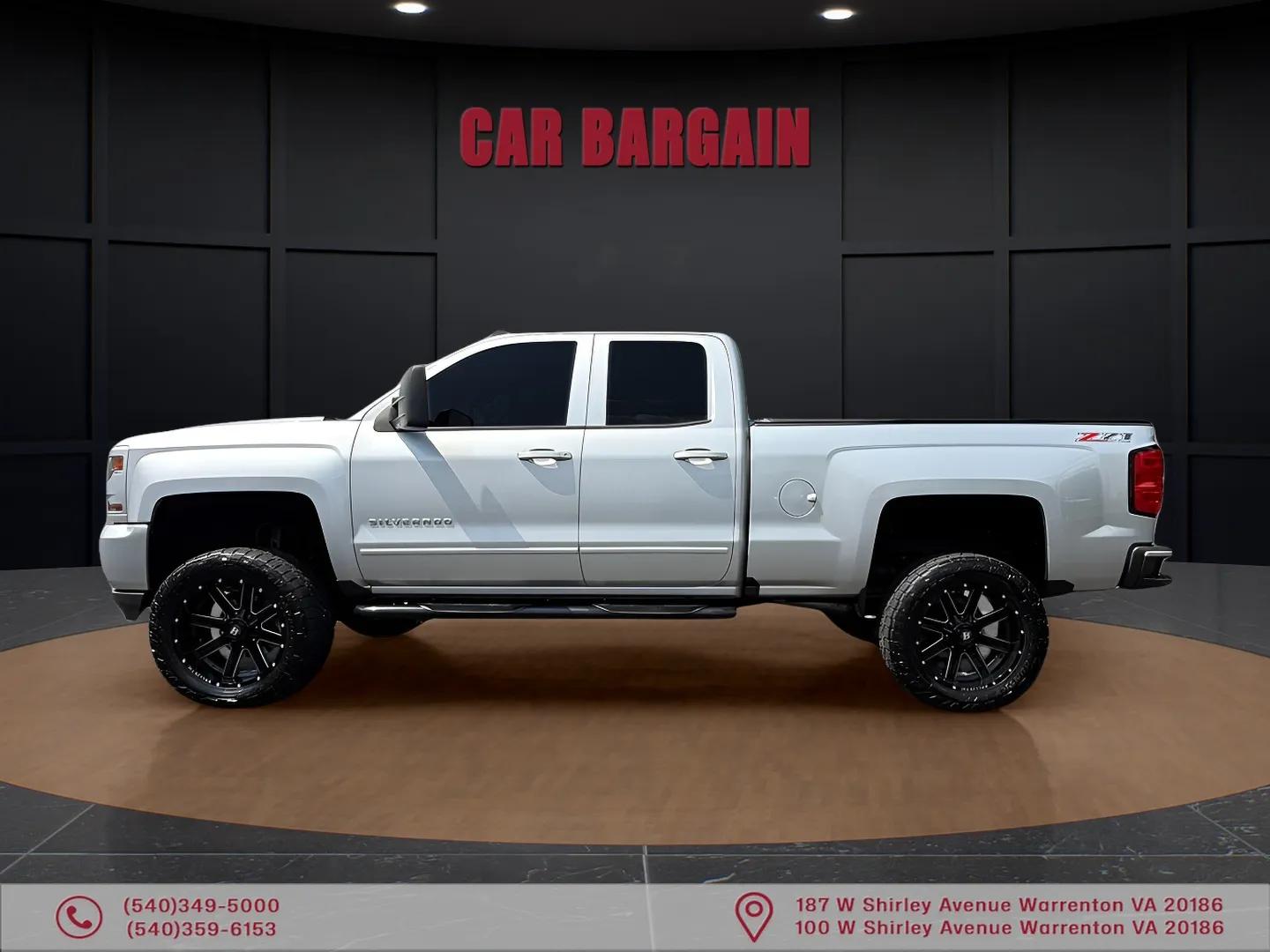 2017 Chevrolet Silverado 1500 LT - Photo 3