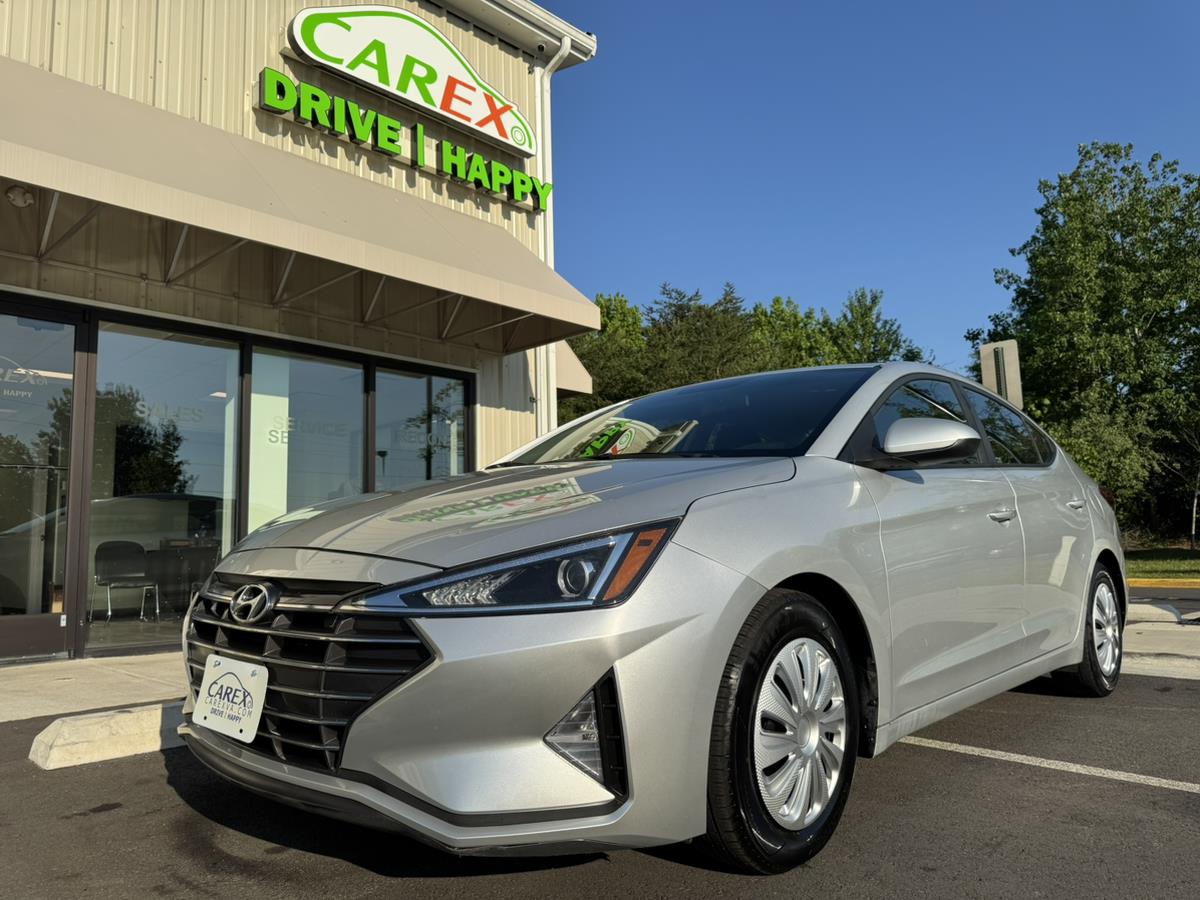 2019 Hyundai Elantra SE - Photo 4