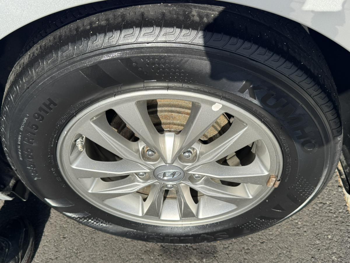 2019 Hyundai Elantra Eco - Photo 21