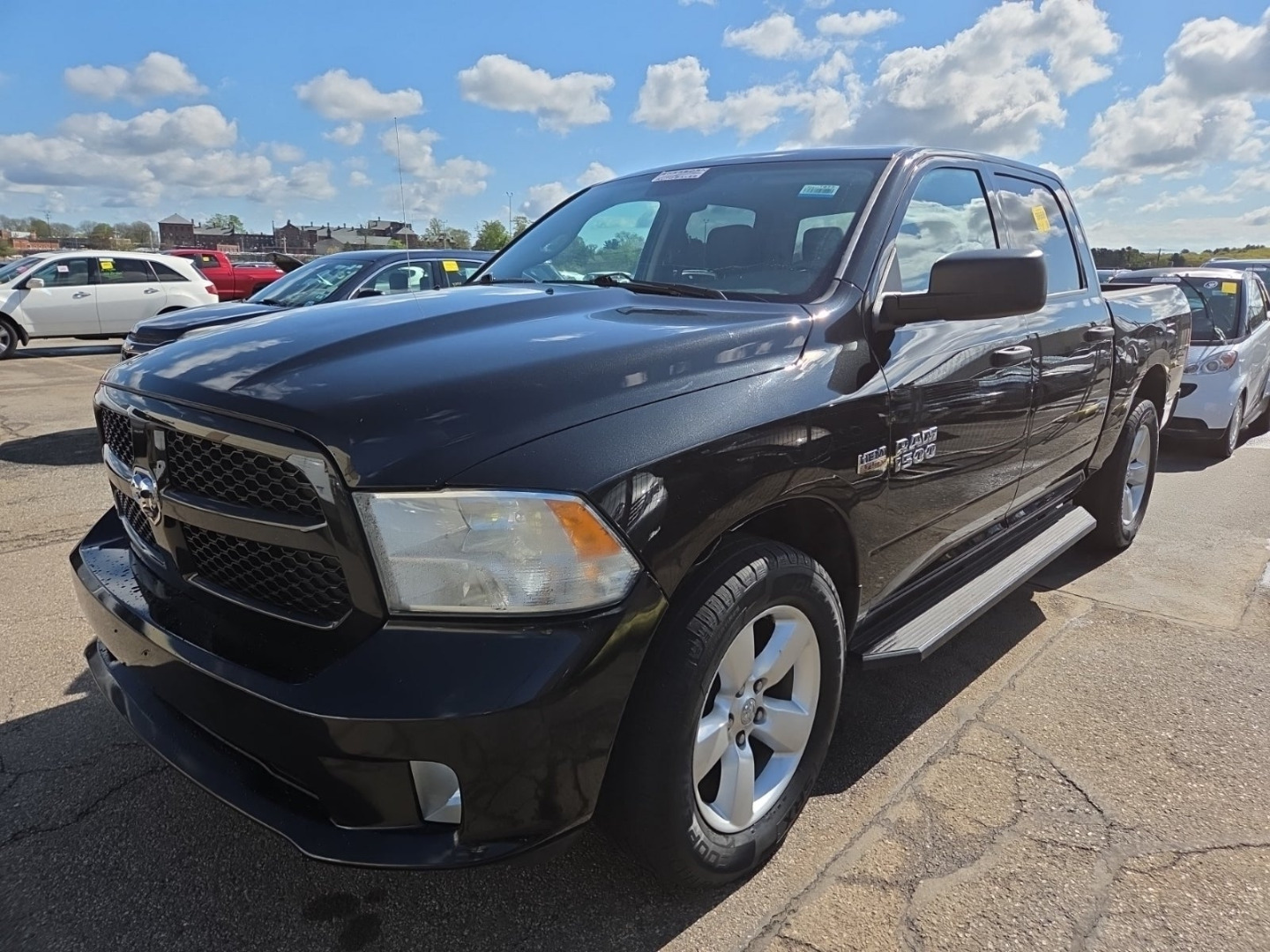 2015 RAM 1500 Express Crew Cab's photo