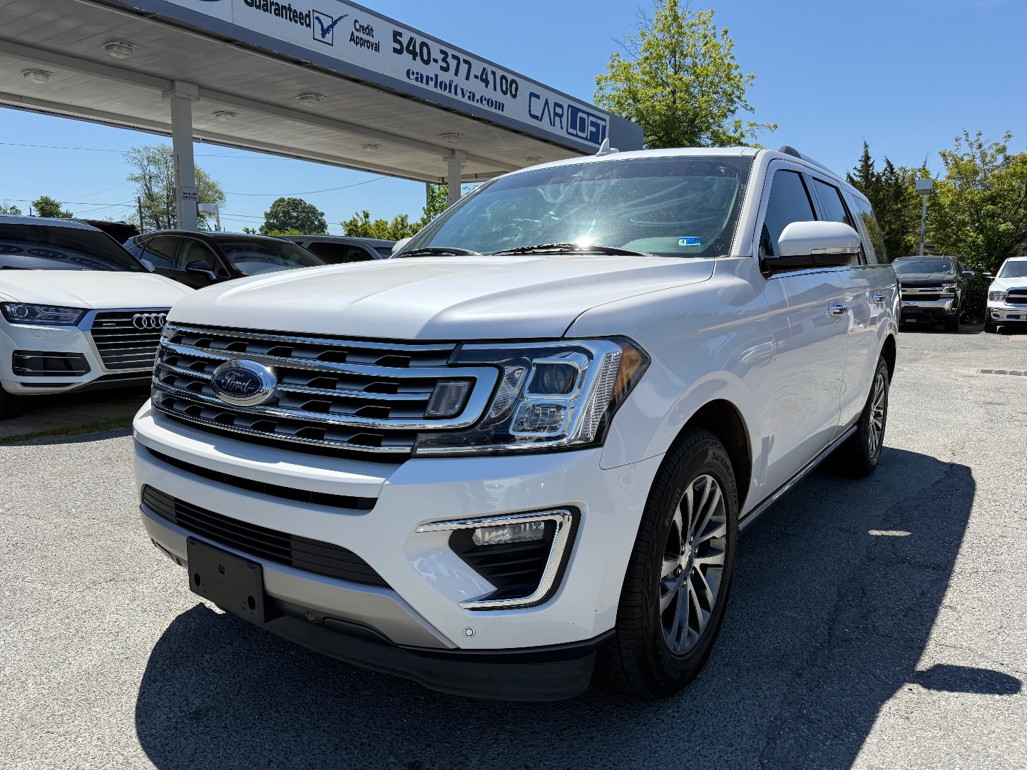 2018 Ford Expedition Limited's photo