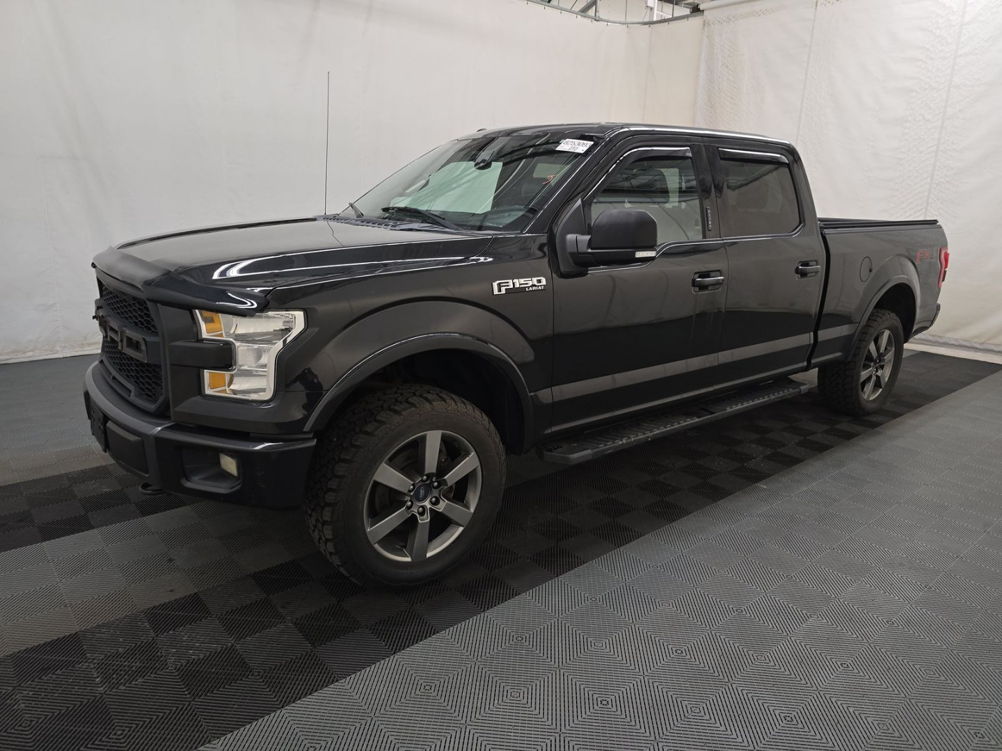 2015 Ford F-150 Lariat 4x4 SuperCrew 145-in's photo