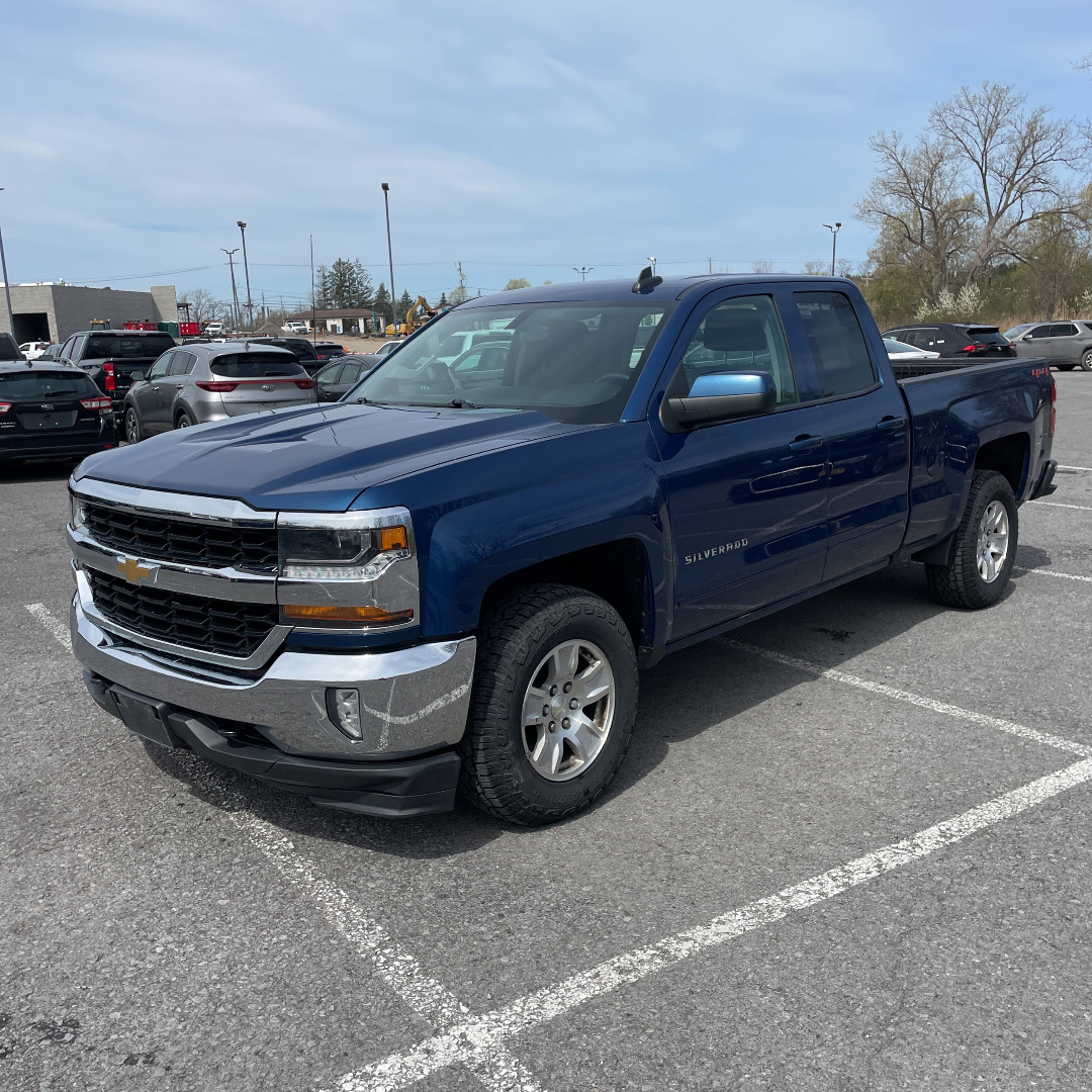 2018 Chevrolet Silverado 1500 LT 4X4 Double Cab Std Box's photo
