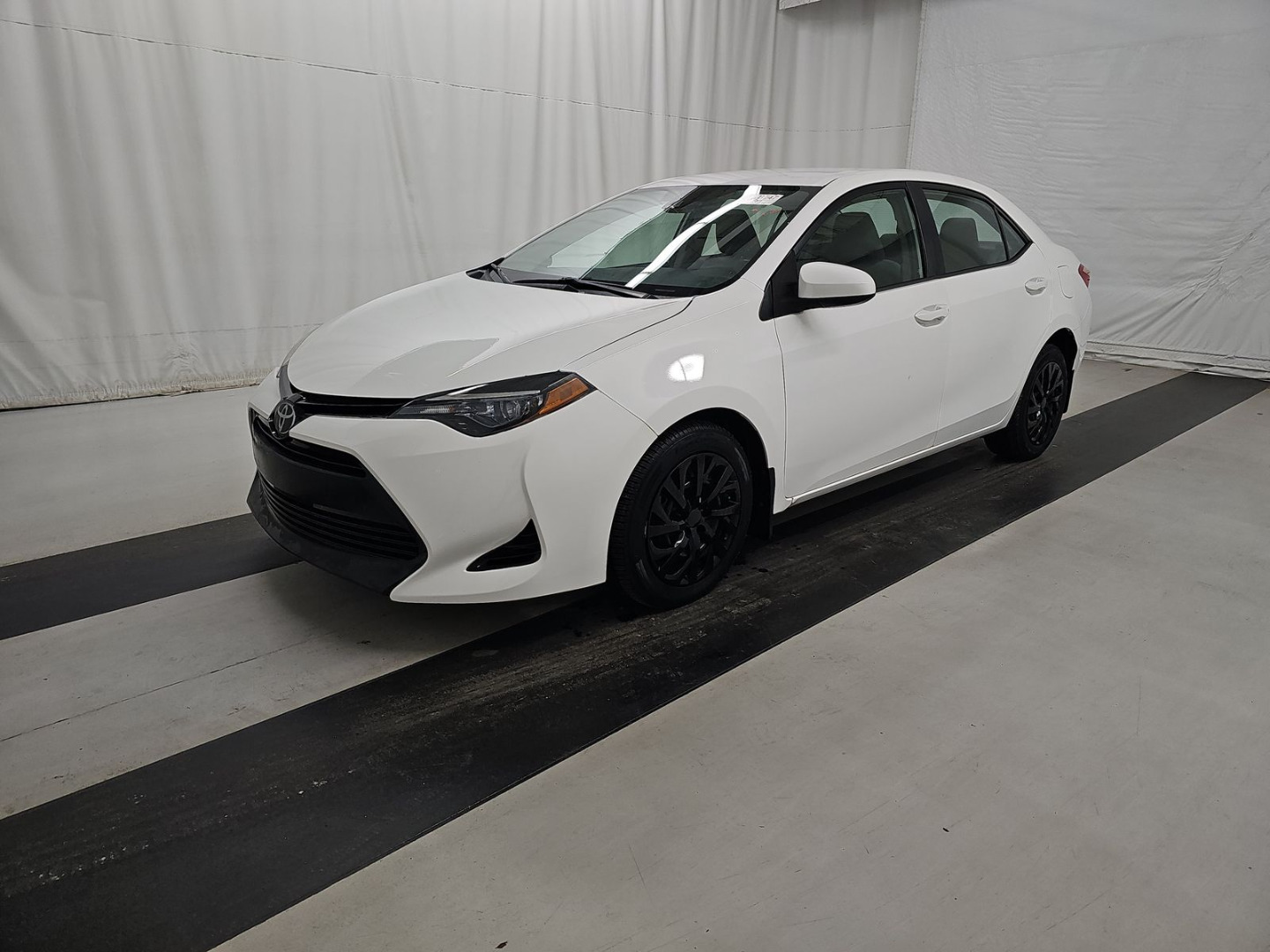 2017 Toyota Corolla LE AT's photo