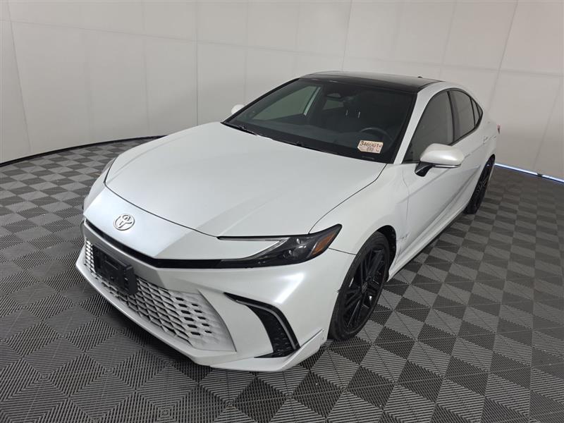 2025 TOYOTA CAMRY XSE