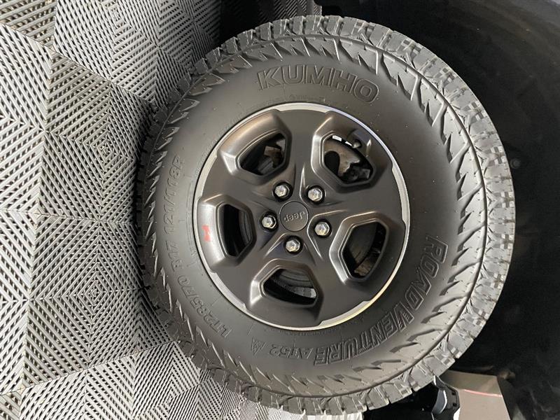 2020 Jeep Gladiator Rubicon - Photo 16