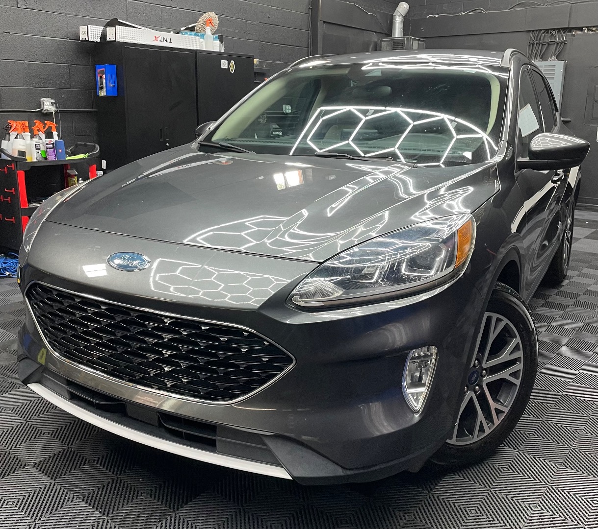 Gray 2020 Ford Escape SUV / Crossover Front-Wheel Drive Automatic
