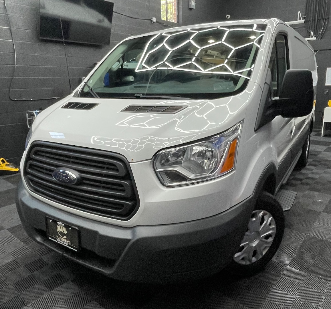 2018 Ford Transit 250 Van Low Roof Sliding Pass. 130 WB's photo