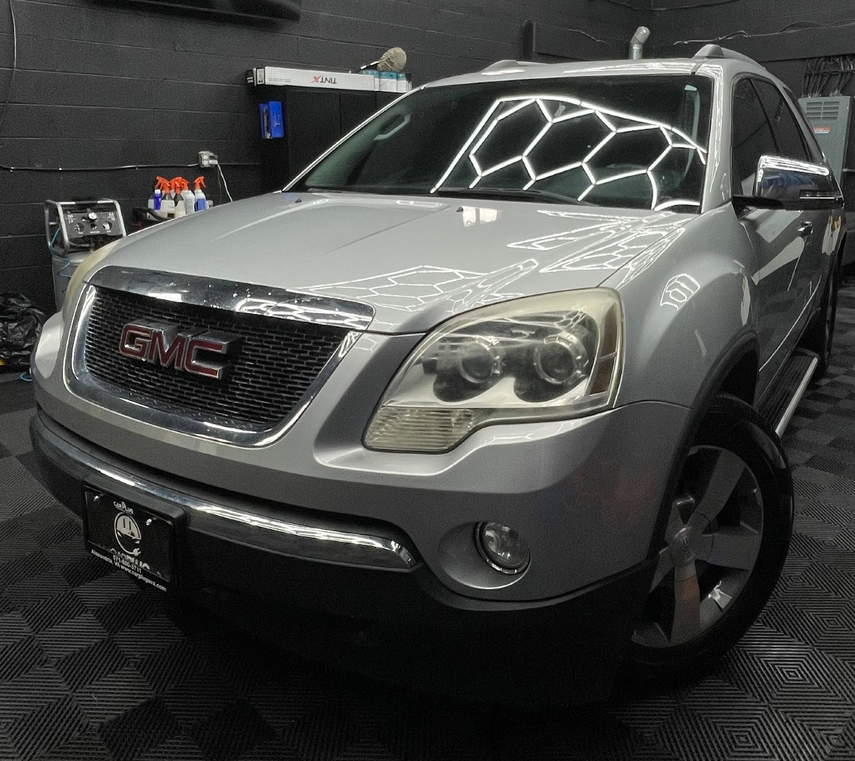 2011 GMC Acadia FWD SLT-1's photo