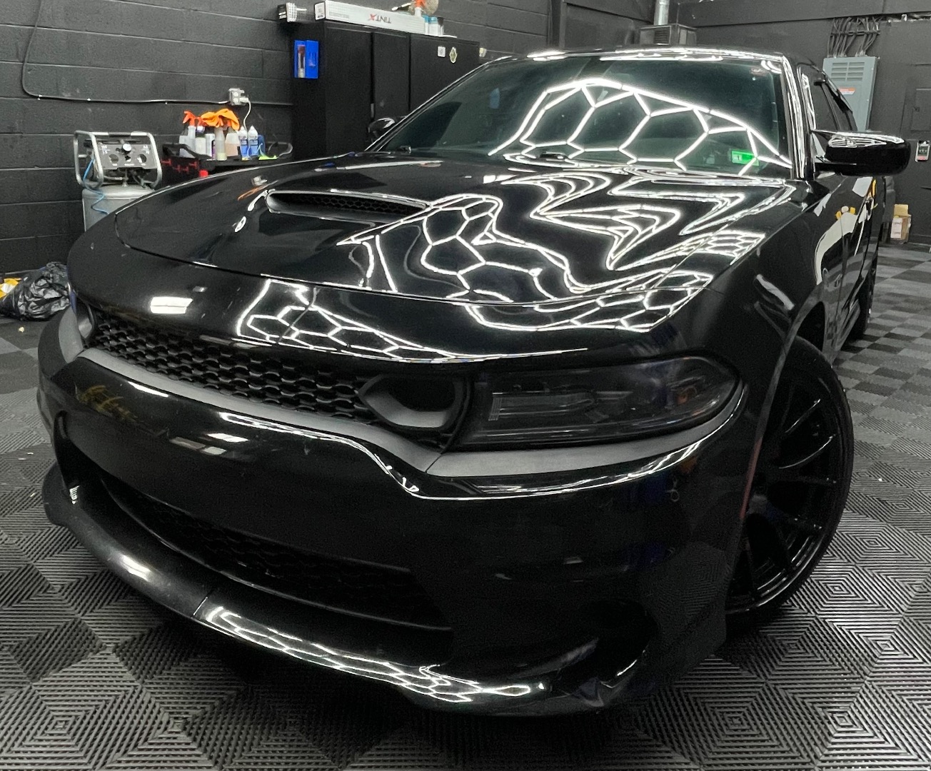 2017 Dodge Charger SE's photo