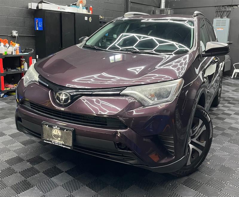 2018 TOYOTA RAV4 LE