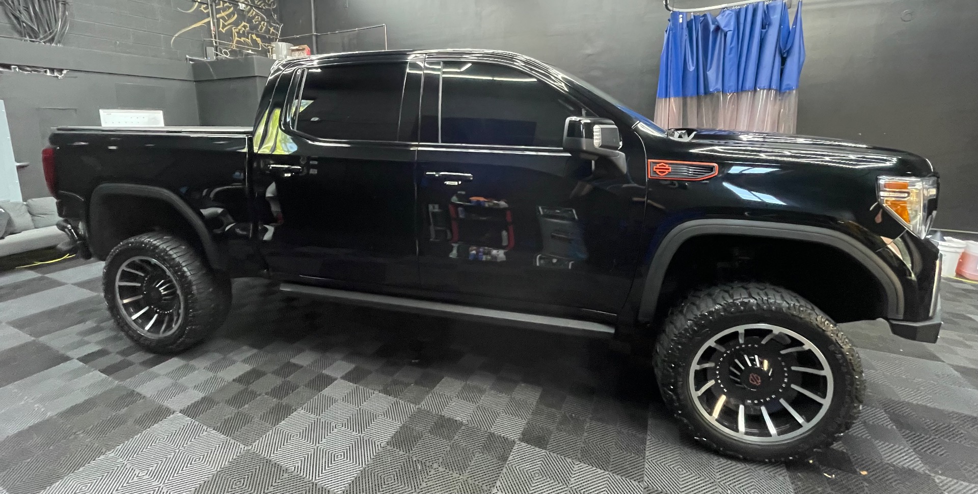 2020 GMC Sierra 1500 AT4 - Photo 11