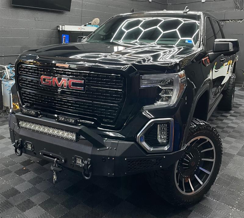 2020 GMC Sierra 1500 AT4 - Photo 2