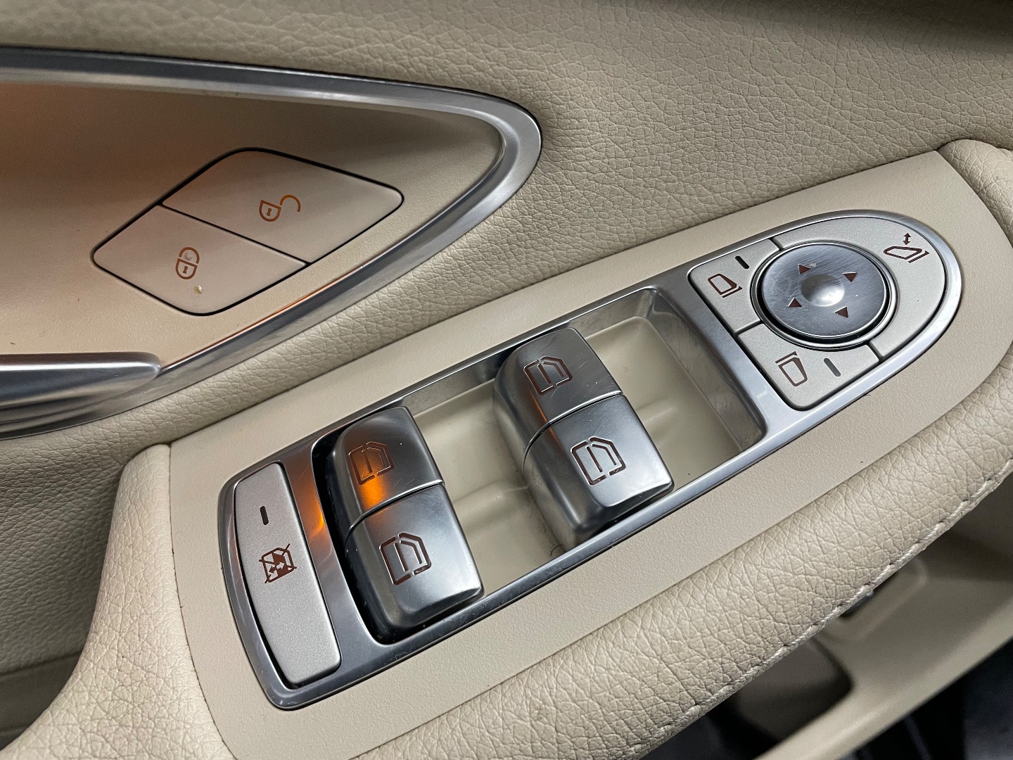 2020 Mercedes-Benz C-Class Sedan C300 - Photo 41