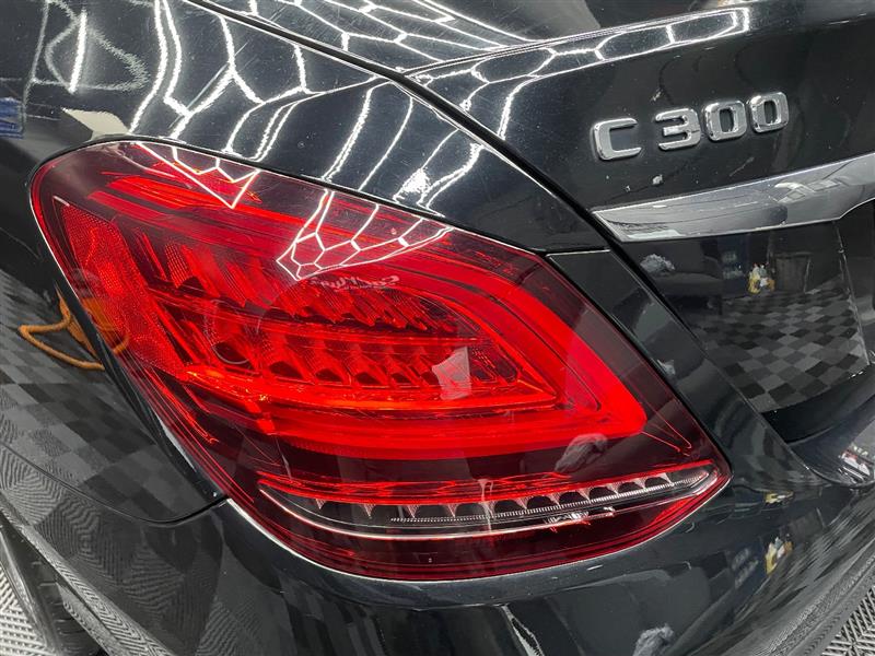 2020 Mercedes-Benz C-Class Sedan C300 - Photo 30