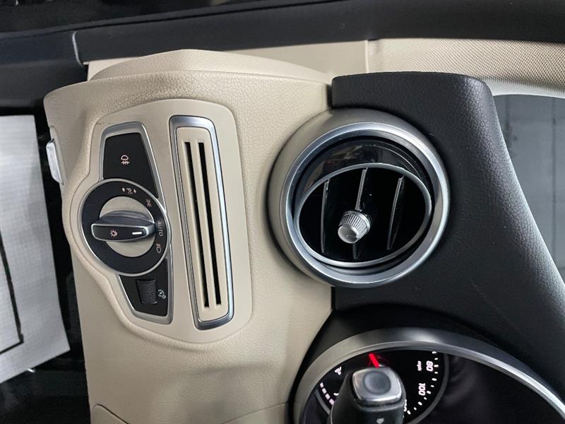 2020 Mercedes-Benz C-Class Sedan C300 - Photo 46