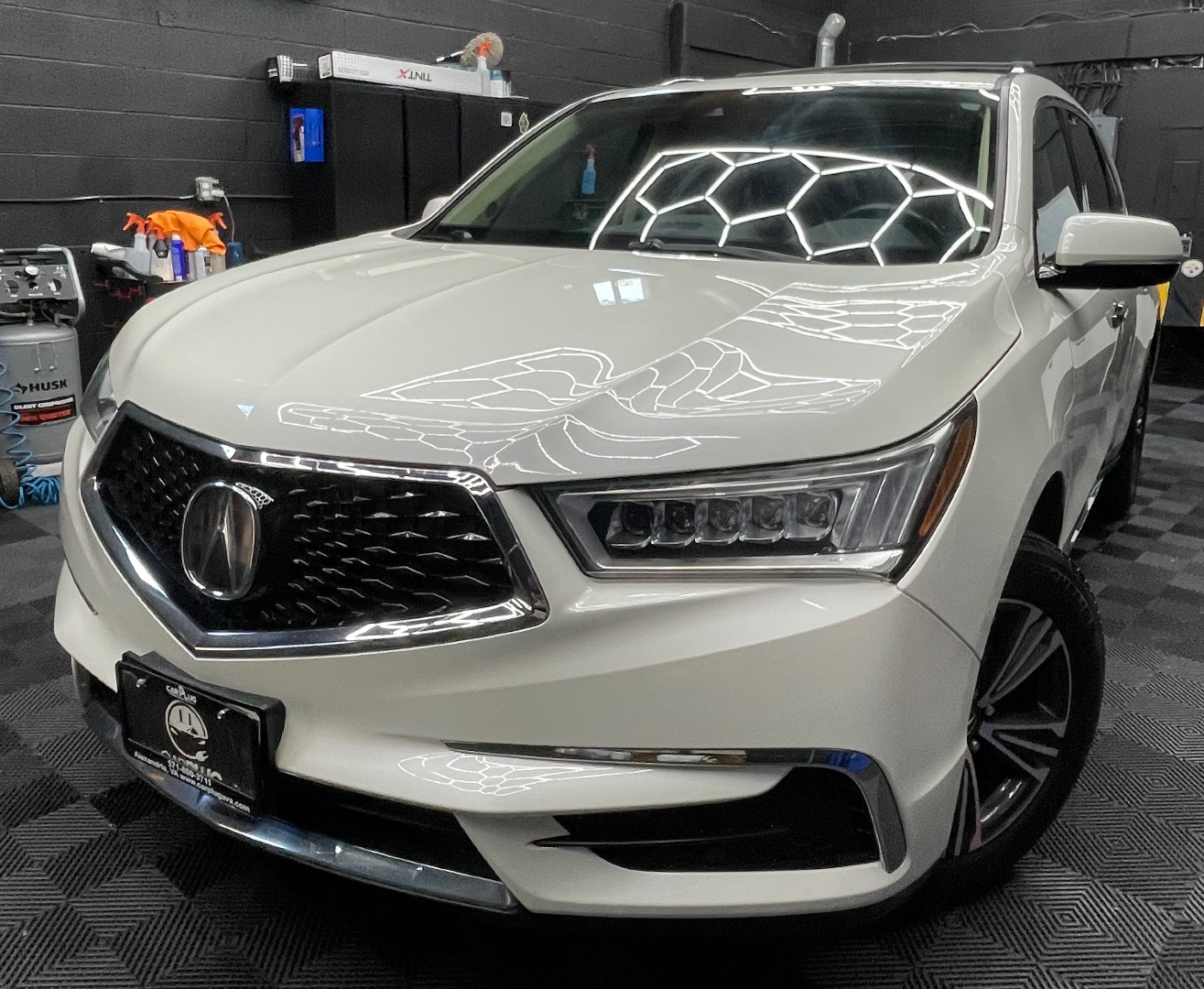 2017 Acura MDX SH-AWD's photo