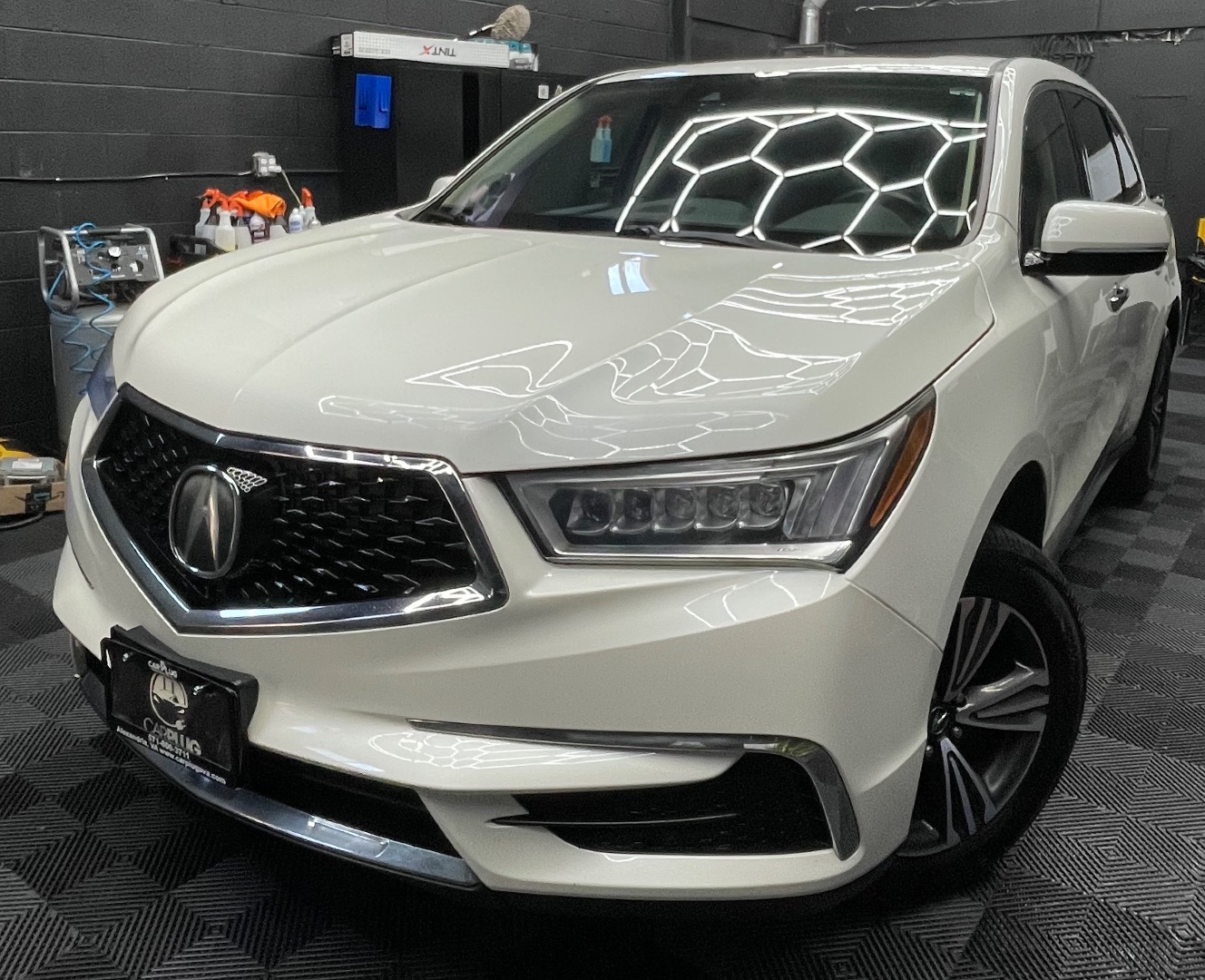 2017 Acura MDX SH-AWD's photo